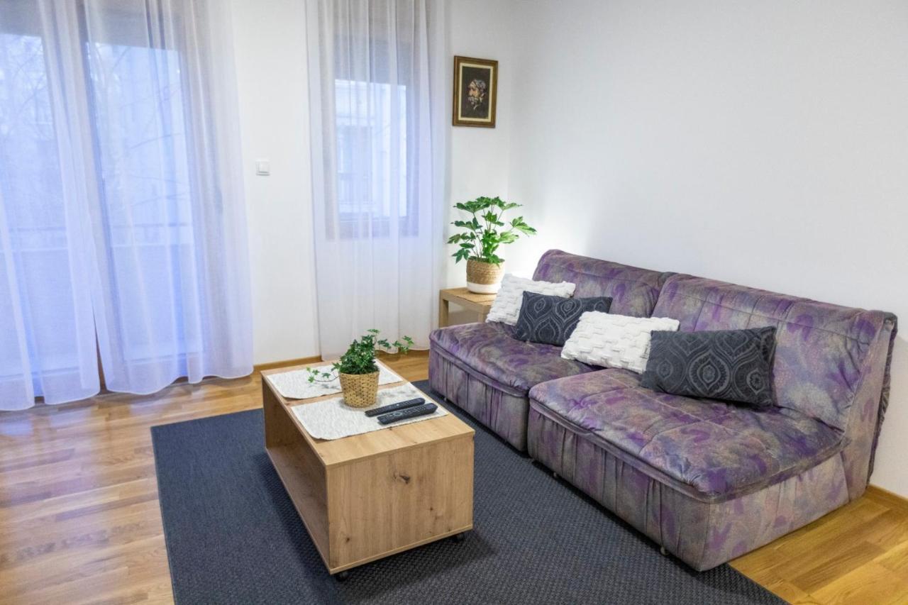 As Apartman 1 Lägenhet Vrsac Exteriör bild